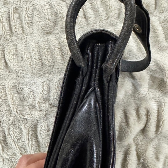 Vintage Céline Triomphe Maillon Leather Crossbody - Picture 6 of 15